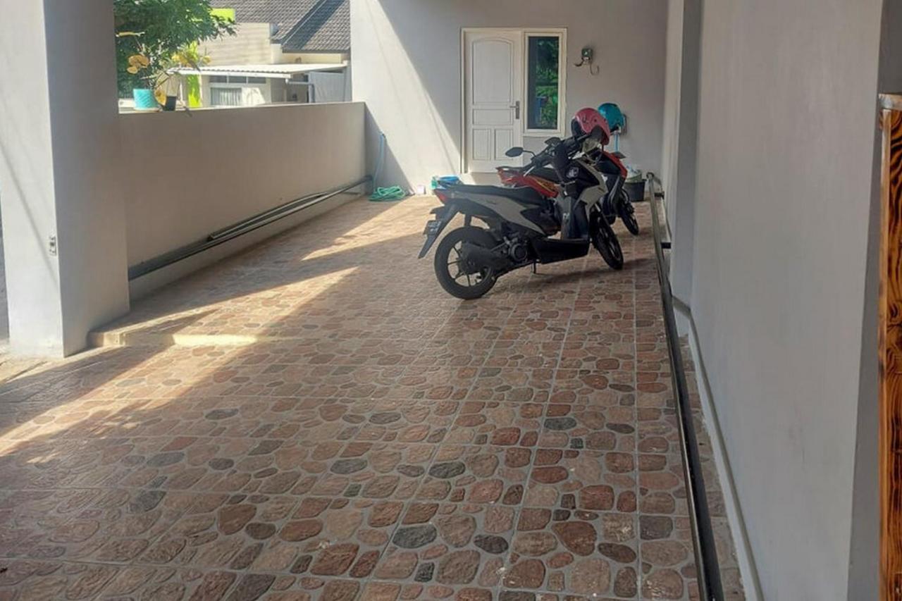 Koolkost @ Jalan Tirto Agung Ξενοδοχείο Srondolwetan Εξωτερικό φωτογραφία